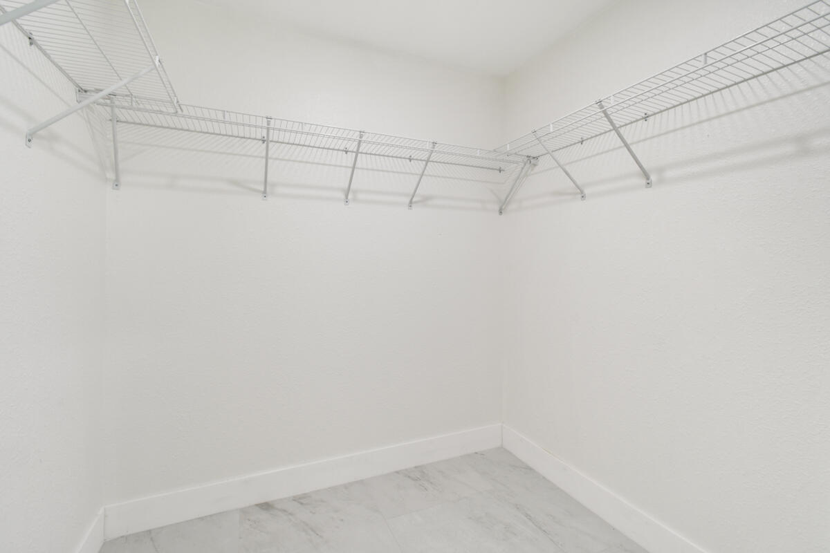 4873 Southeast Pilot Way Stuart, FL 34997 - Photo 24 of 39 DSC_1820