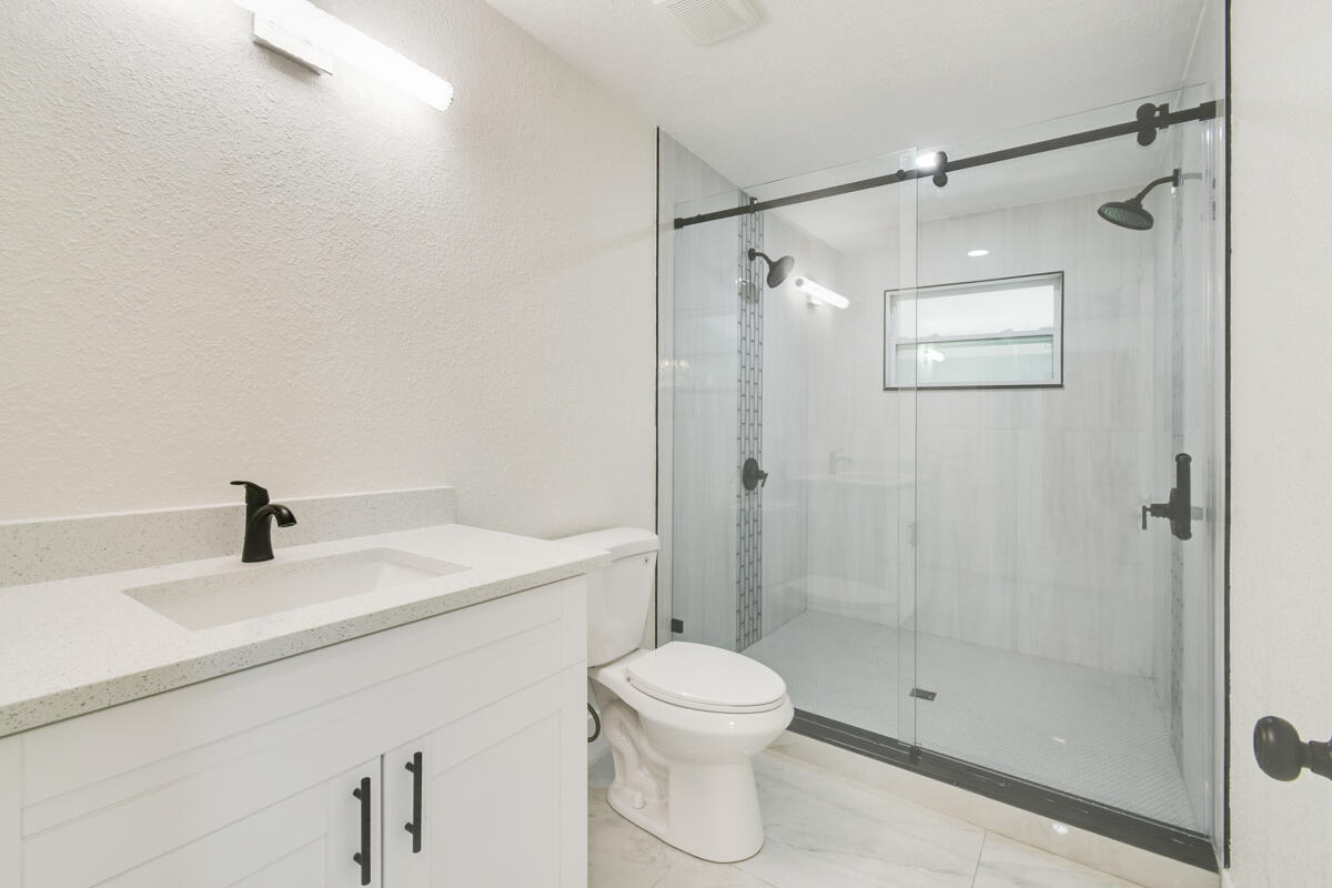 4873 Southeast Pilot Way Stuart, FL 34997 - Photo 29 of 39 DSC_1919