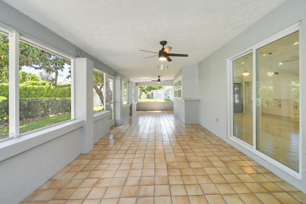 4873 Southeast Pilot Way Stuart, FL 34997 - Photo 32 of 39 DSC_1937