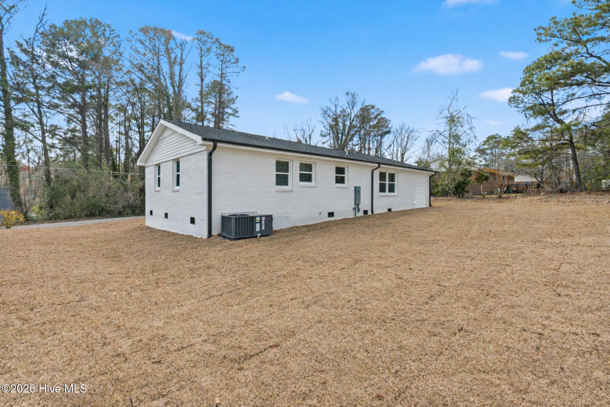 1707 Pine Street Rockingham, NC 28379 - Photo 4 of 24 a4