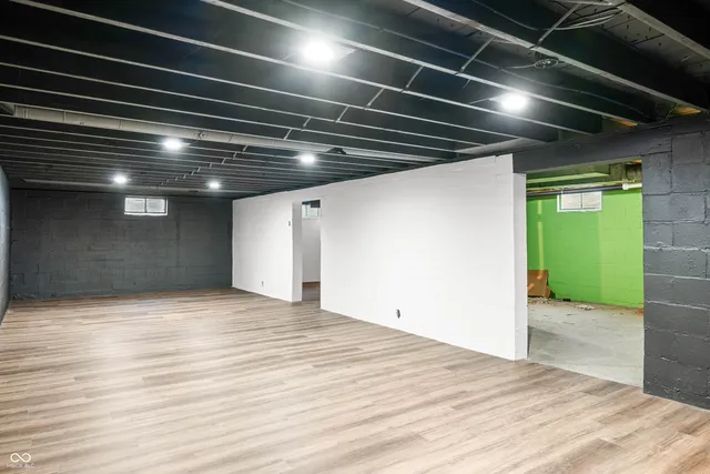 $255,000 | 2230 Sims Drive, Columbus, IN 47203