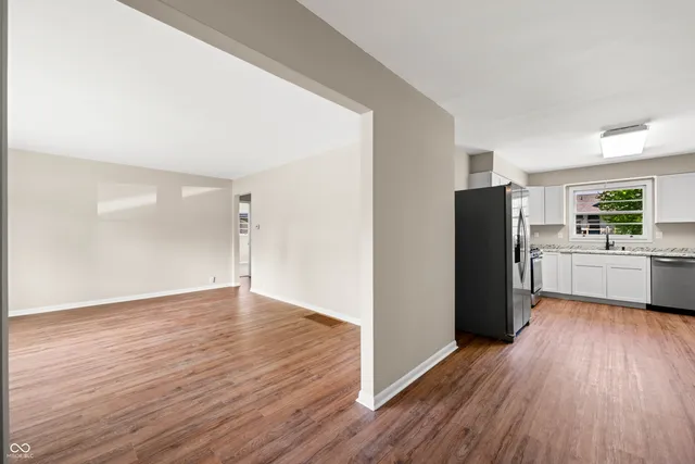 $255,000 | 2230 Sims Drive, Columbus, IN 47203