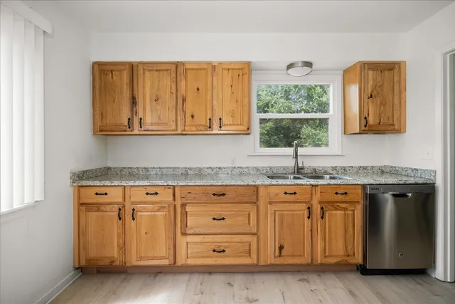 $289,999 | 8209 East Knox Avenue, Spokane Valley, WA 99212