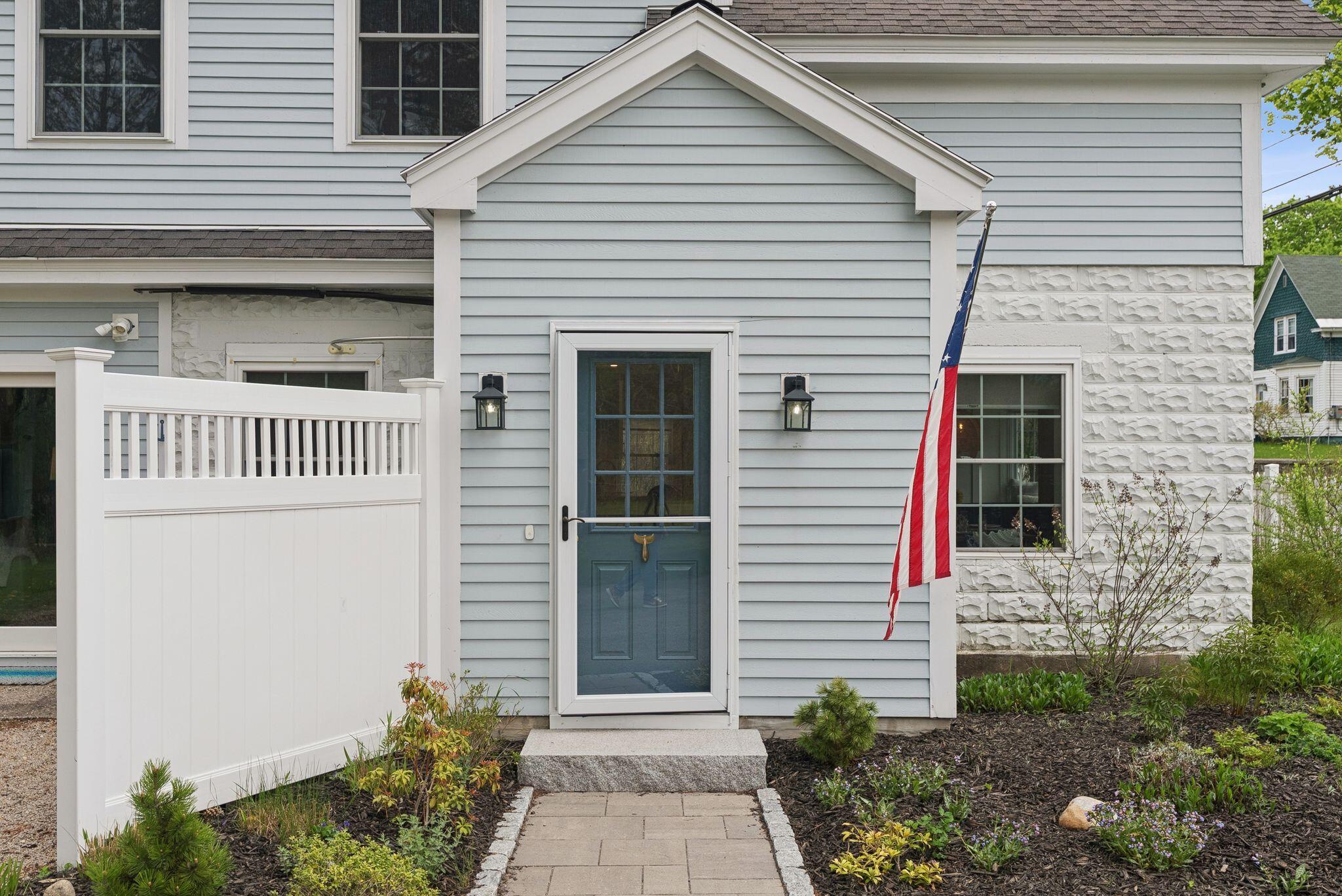 17 Sea Road Kennebunk, ME 04043 - Photo 2 of 34 4_DSC01388