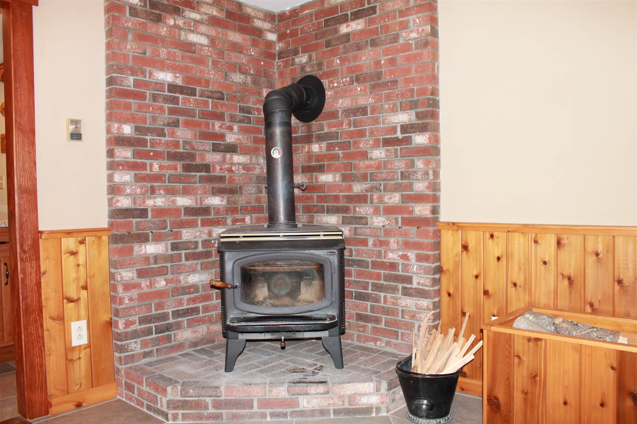 341 New Orchard Road Epsom, NH 03234 - Photo 13 of 32
