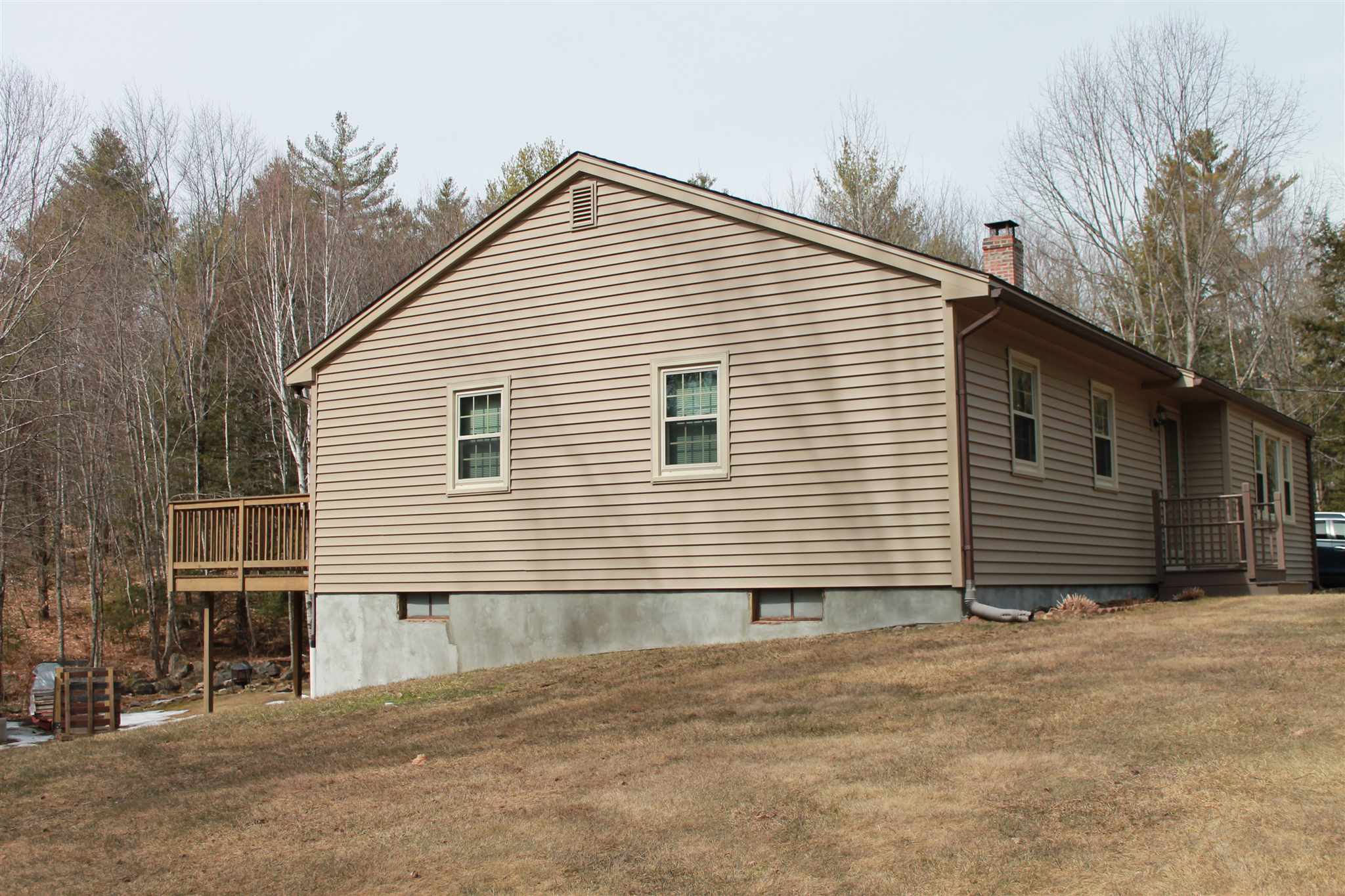 341 New Orchard Road Epsom, NH 03234 - Photo 3 of 32