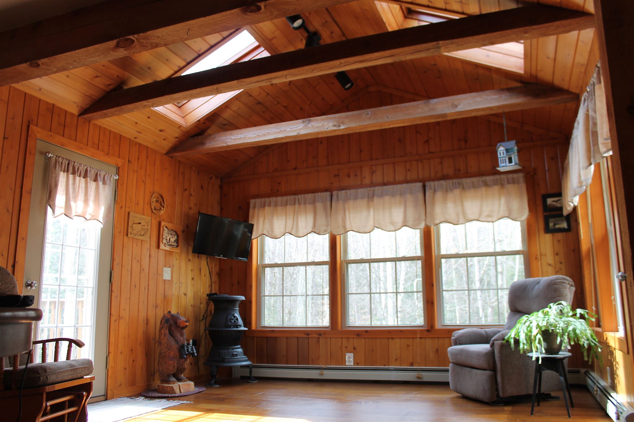 341 New Orchard Road Epsom, NH 03234 - Photo 4 of 32