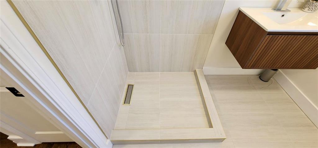 2619 Cavalier Drive Decatur, GA 30034 - Photo 31 of 67