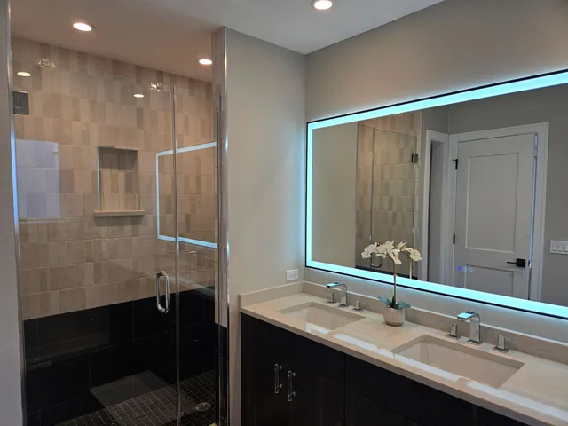 $1,199,000 | 1536 West Chestnut Street, Unit B, Chicago, IL 60642