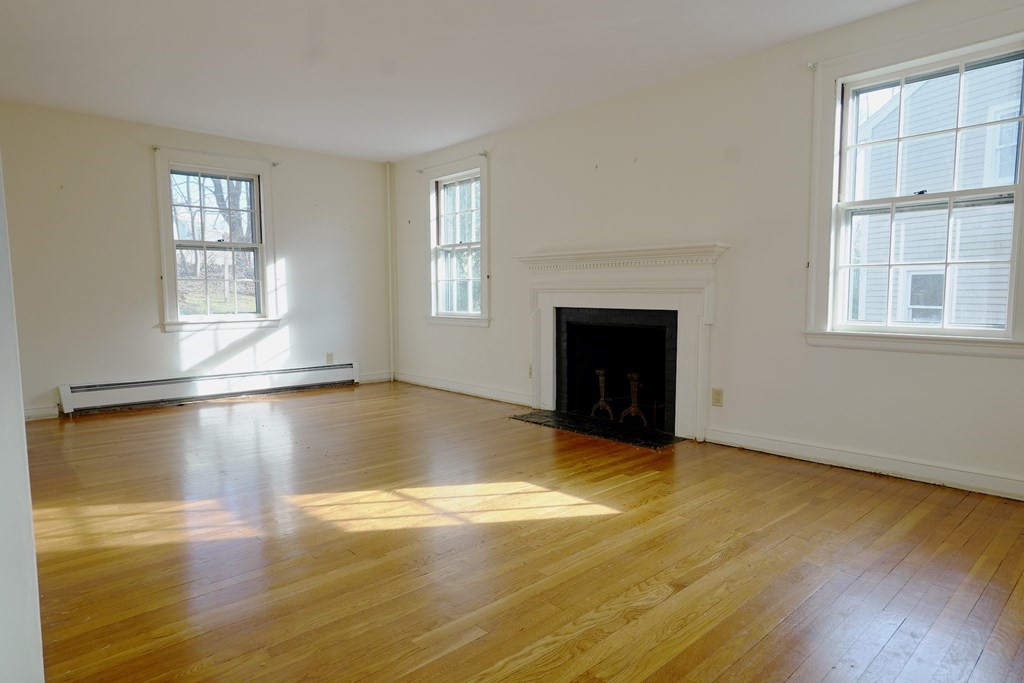 15 Sagamore Road Marblehead, MA 01945 - Photo 2 of 15