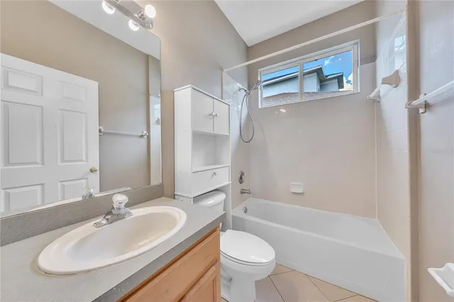 $405,000 | 8304 Moccasin Trail Drive, Riverview, FL 33578