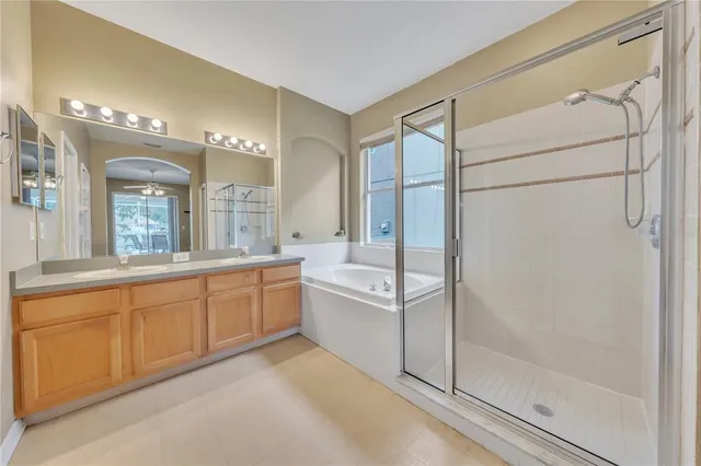 $405,000 | 8304 Moccasin Trail Drive, Riverview, FL 33578