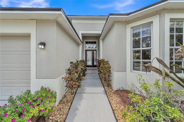 $405,000 | 8304 Moccasin Trail Drive, Riverview, FL 33578