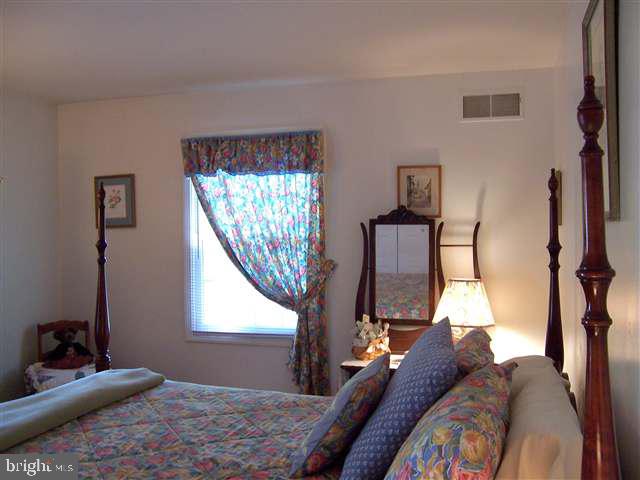 534 Spring House Road Camp Hill, PA 17011 - Photo 15 of 22 Gallery Image 15