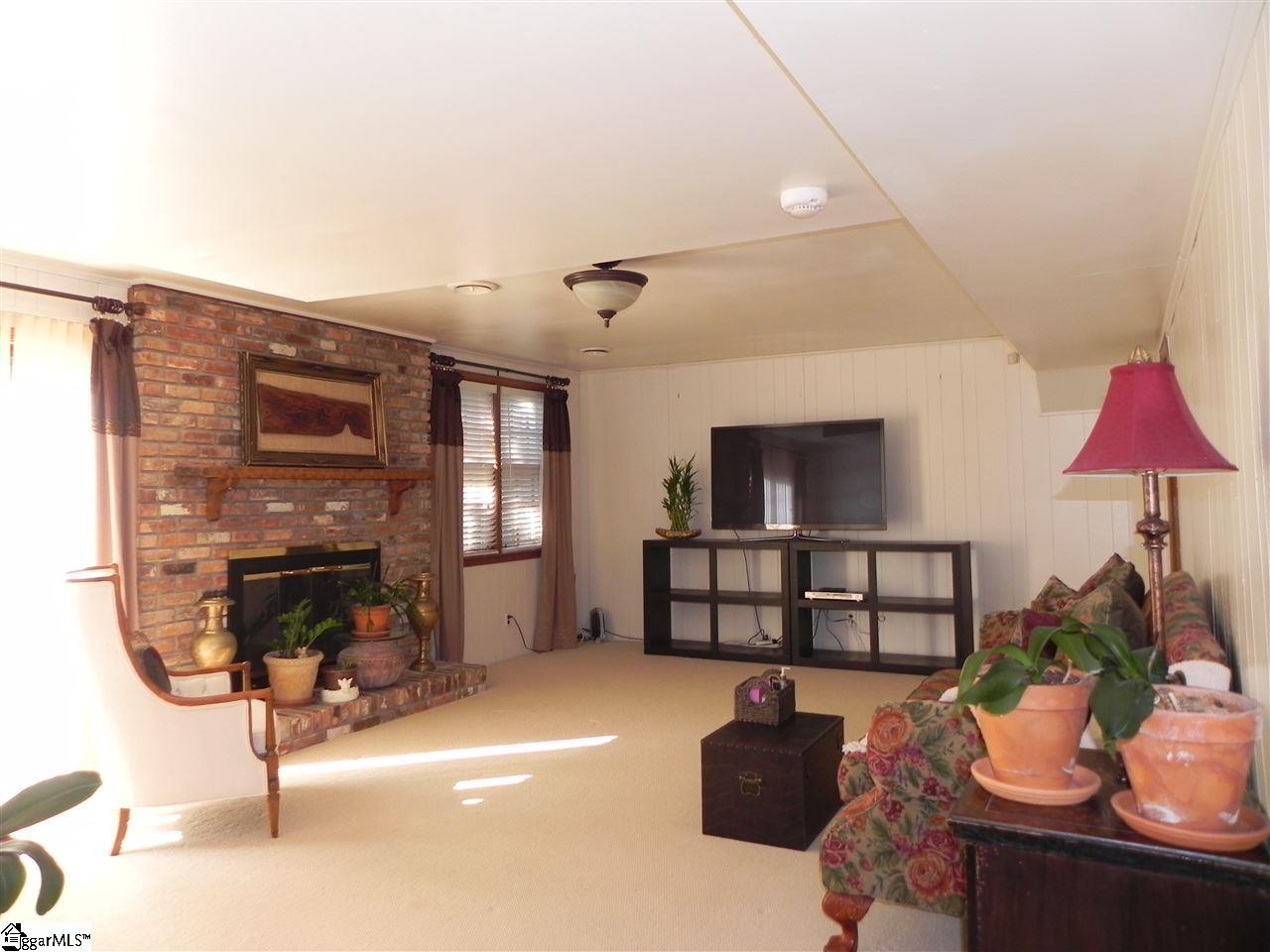 208 Brooks Road Mauldin, SC 29662 - Photo 23 of 29