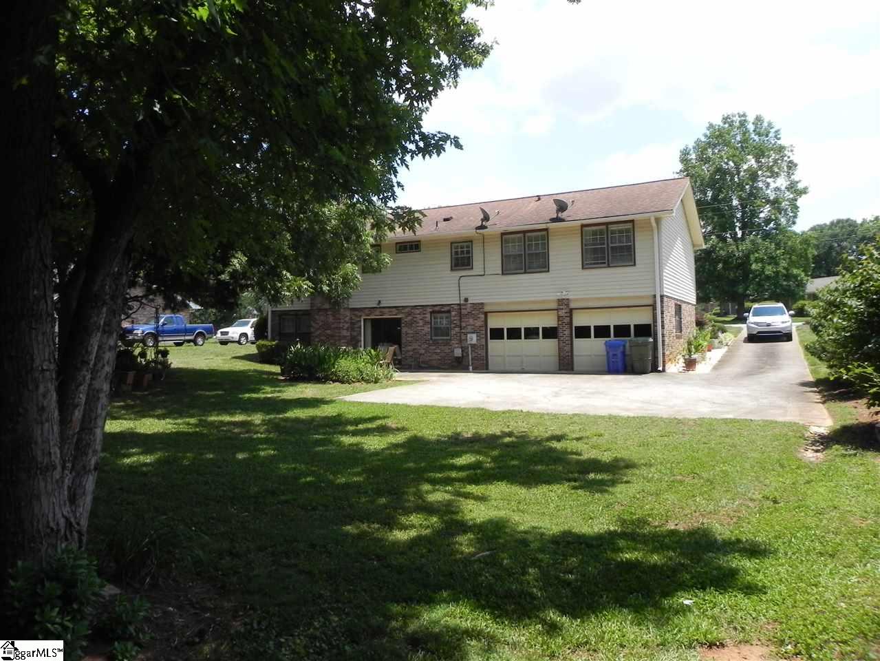 208 Brooks Road Mauldin, SC 29662 - Photo 28 of 29