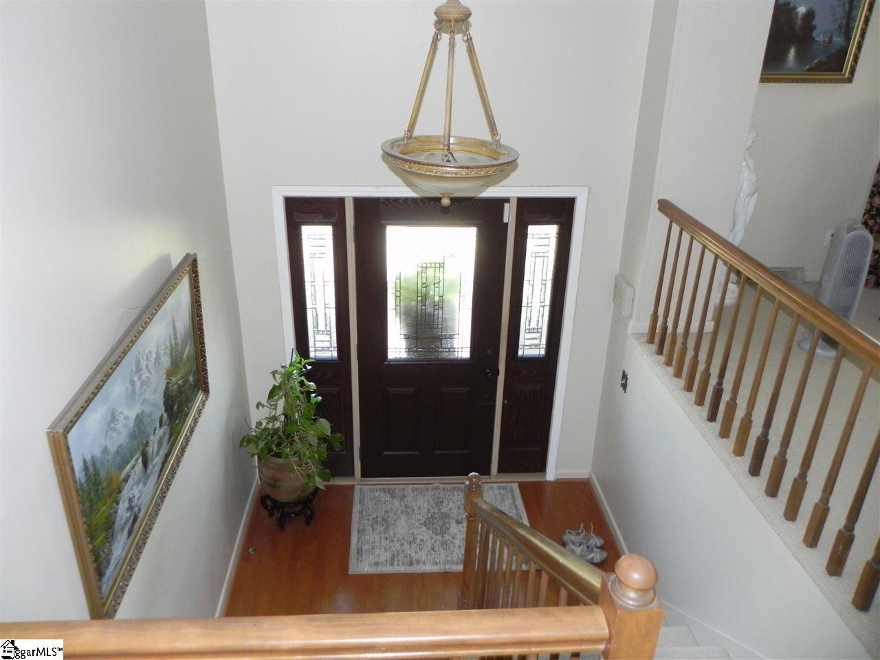 208 Brooks Road Mauldin, SC 29662 - Photo 4 of 29