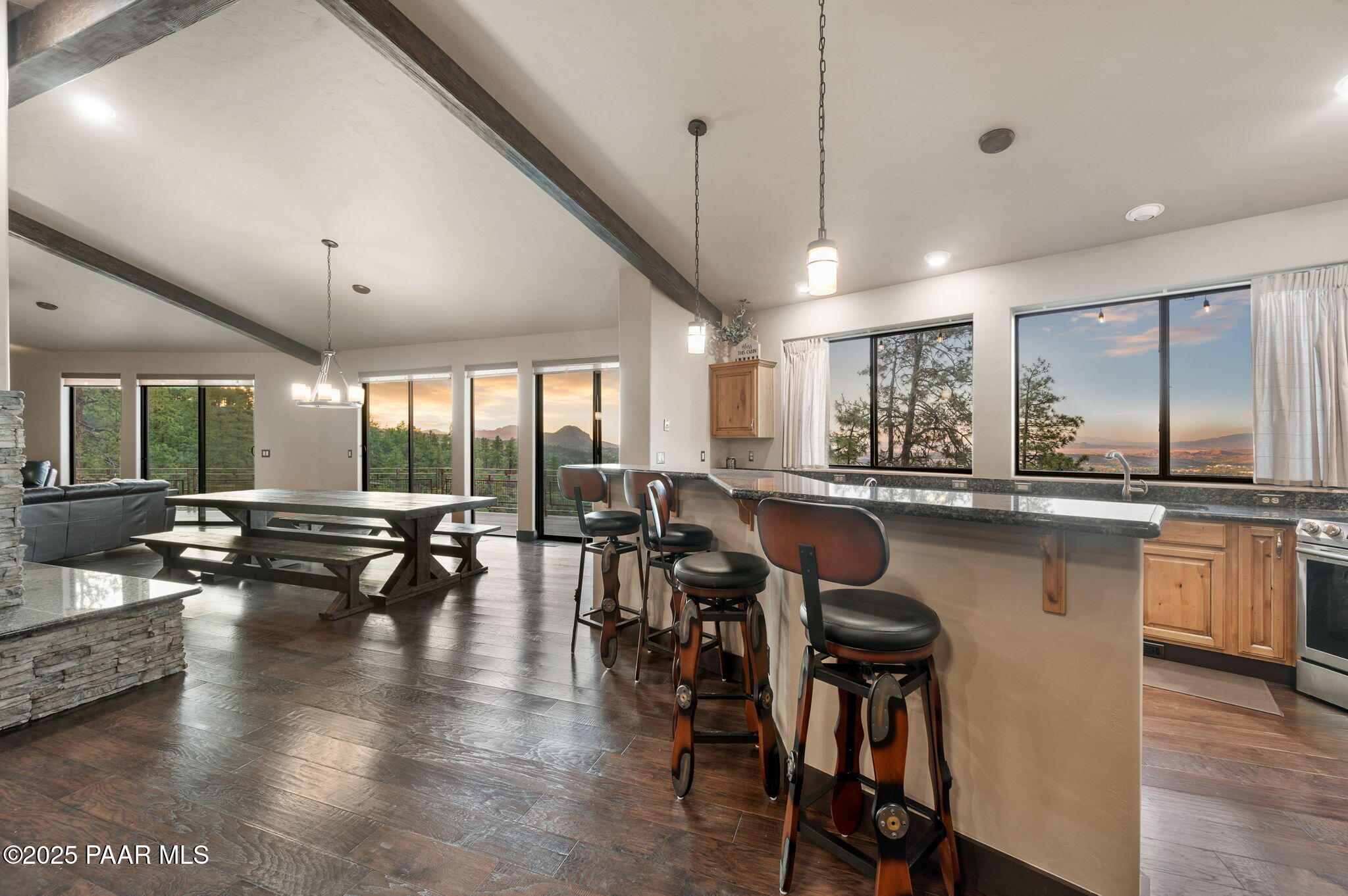 2700 Butterfly Ridge Prescott, AZ 86303 - Photo 13 of 53 Entertainer's Dream