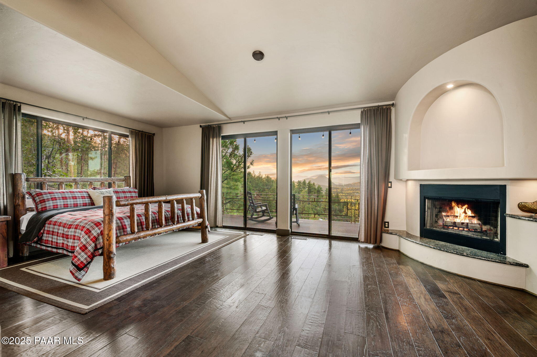 2700 Butterfly Ridge Prescott, AZ 86303 - Photo 16 of 53 Primary Bedroom