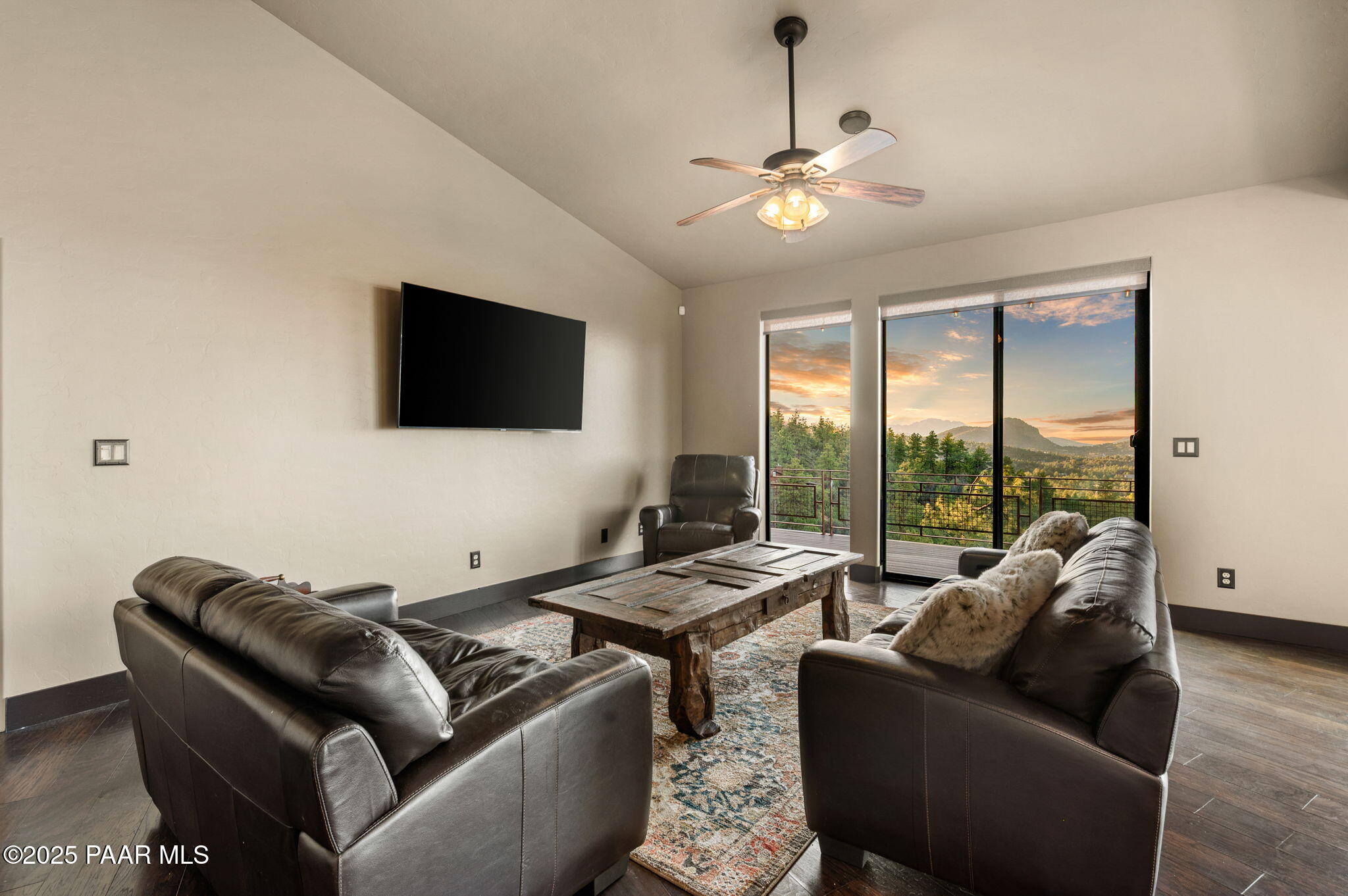 2700 Butterfly Ridge Prescott, AZ 86303 - Photo 22 of 53 Evening Glow in the Main Living Room