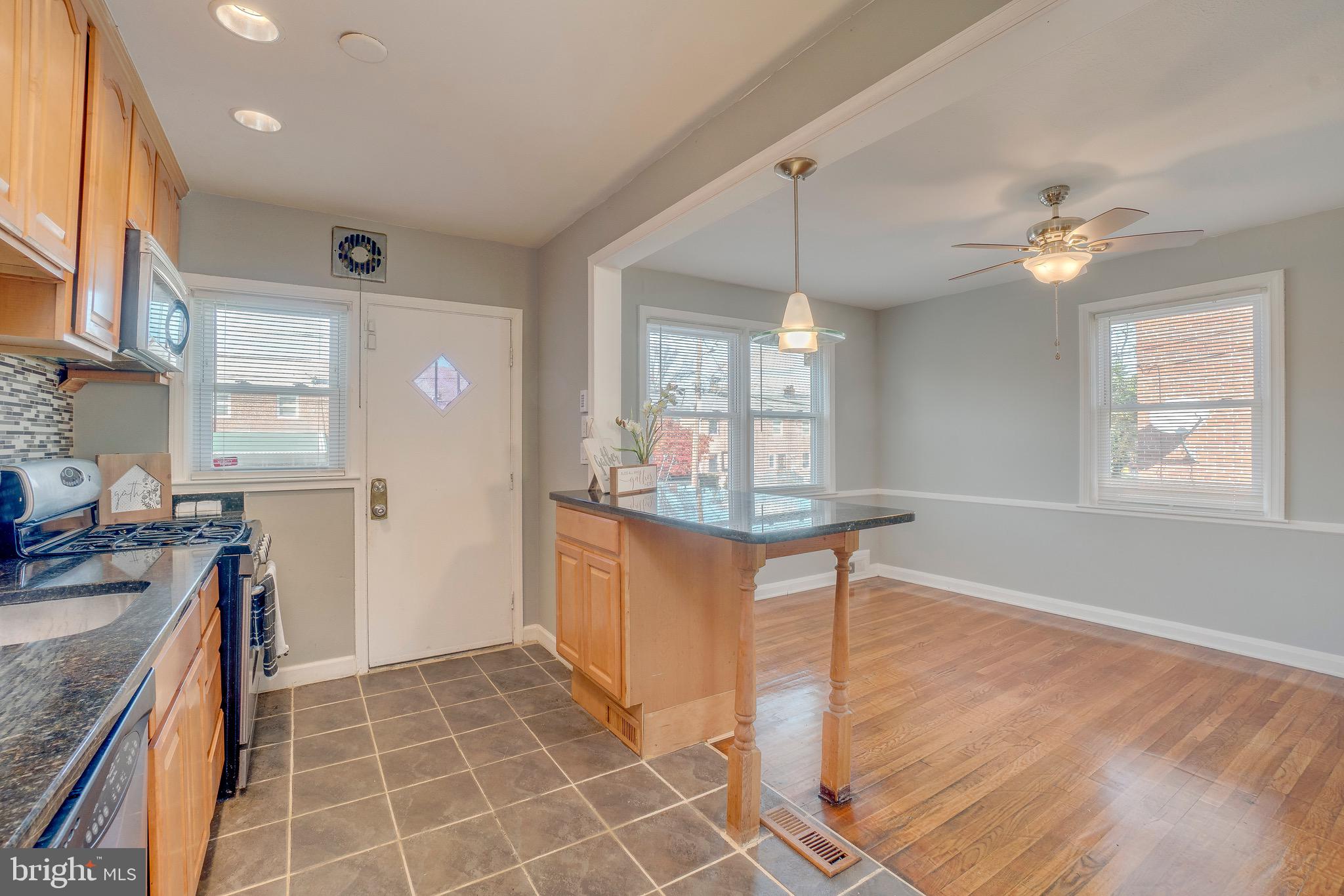 1330 Stonewood Road Baltimore, MD 21239 - Photo 16 of 38