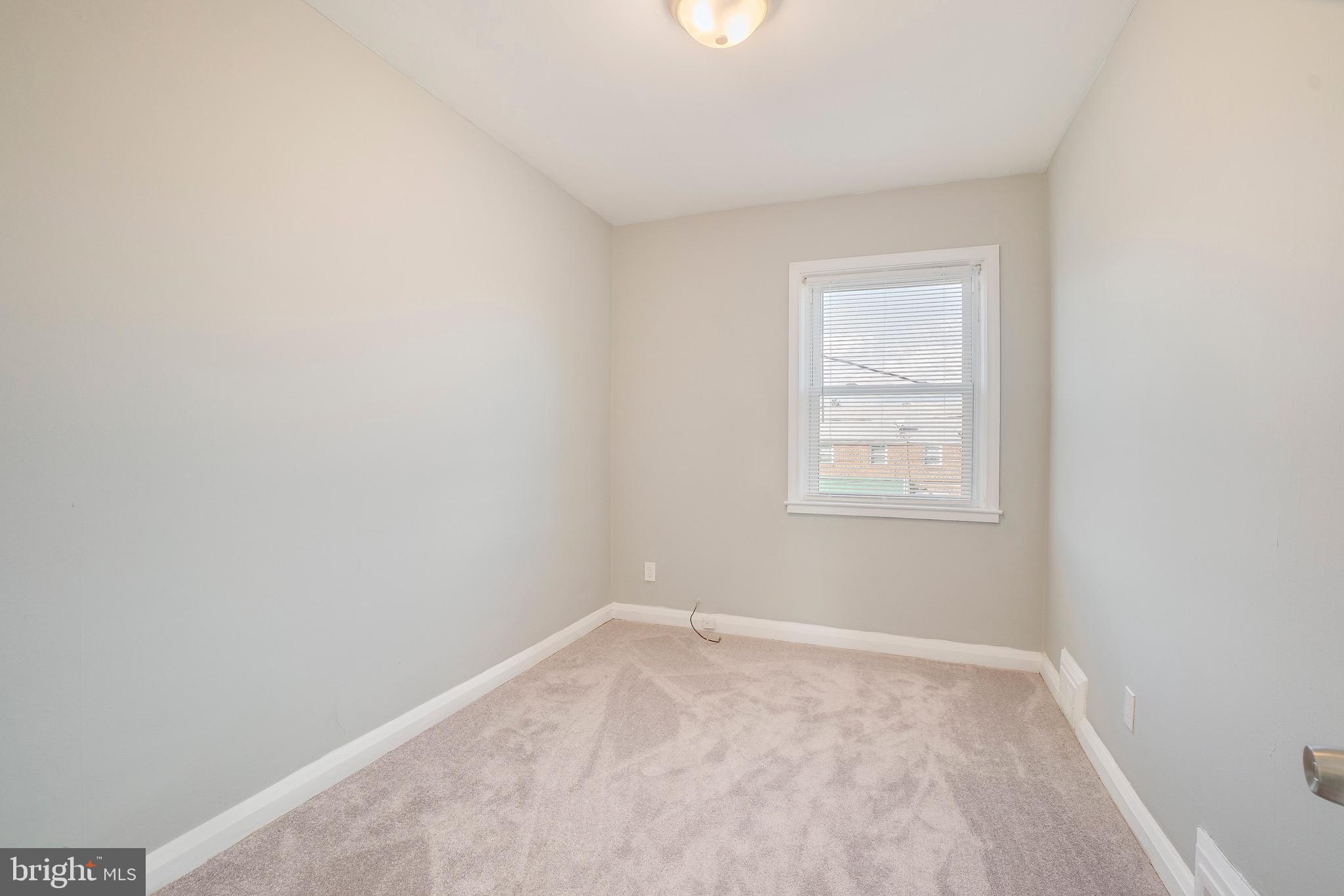 1330 Stonewood Road Baltimore, MD 21239 - Photo 20 of 38