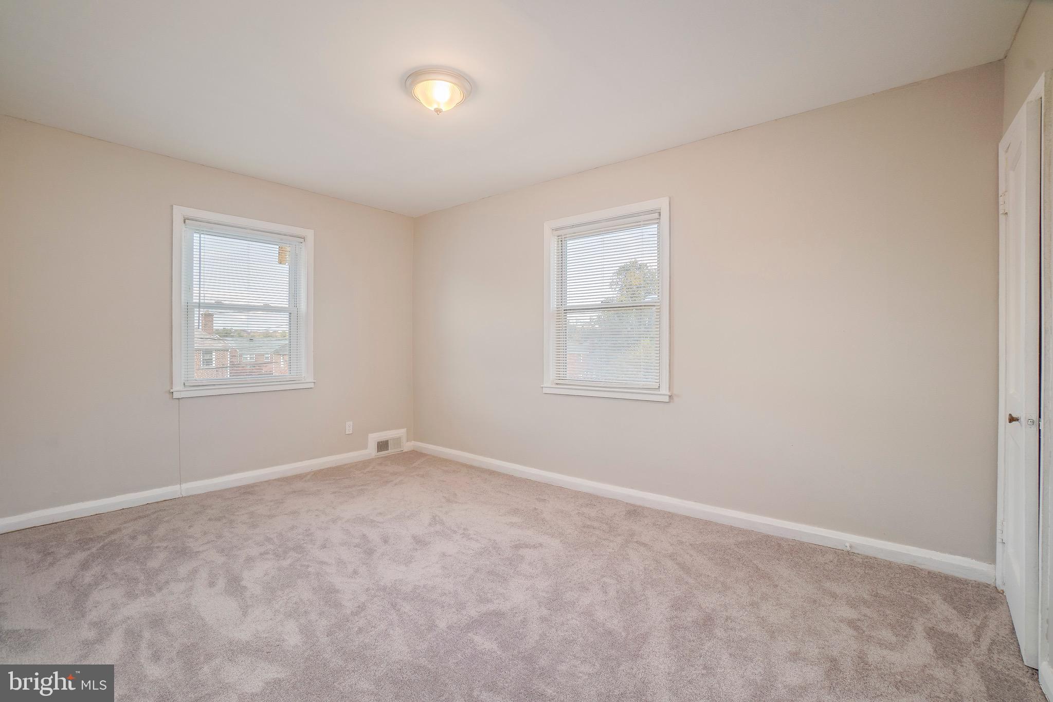 1330 Stonewood Road Baltimore, MD 21239 - Photo 22 of 38