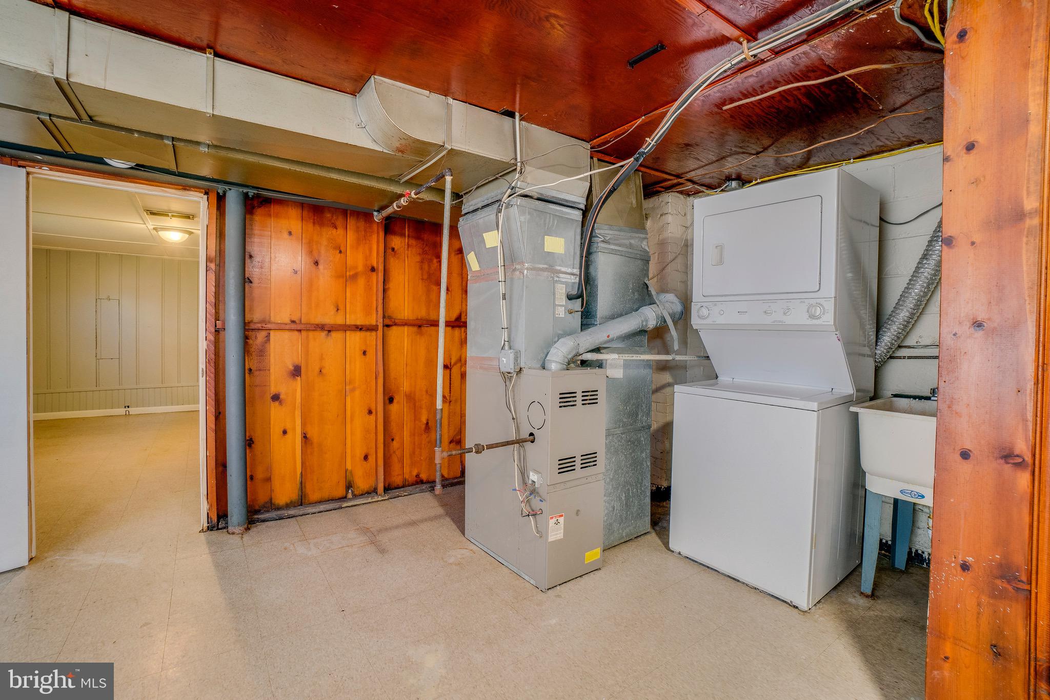 1330 Stonewood Road Baltimore, MD 21239 - Photo 34 of 38