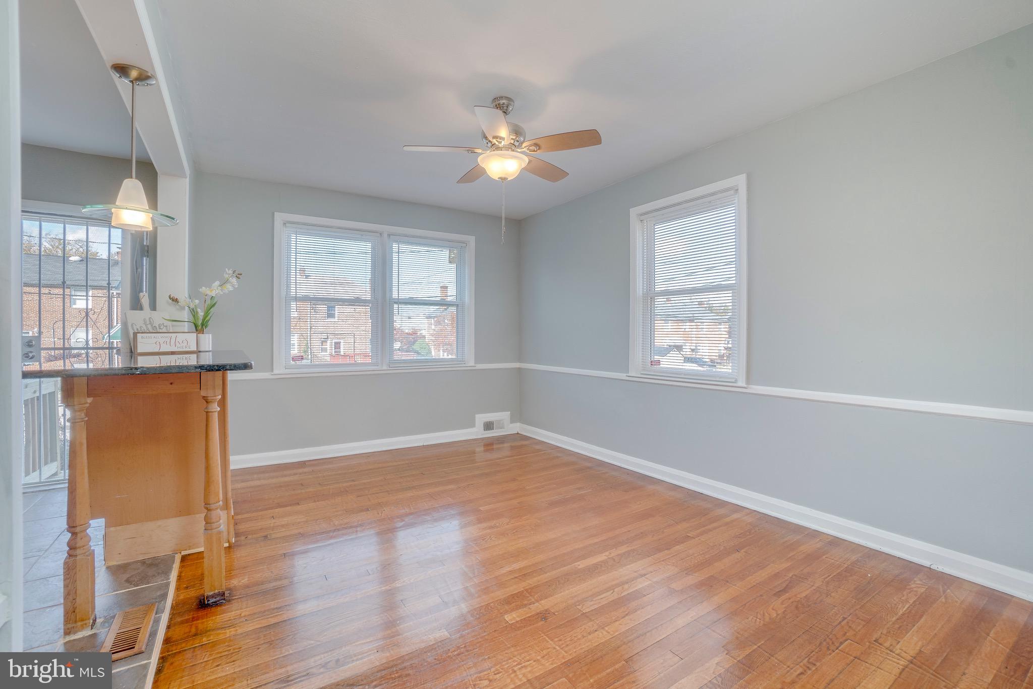 1330 Stonewood Road Baltimore, MD 21239 - Photo 8 of 38