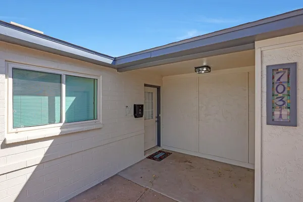 $2,700 | 7031 East Loma Land Drive, Scottsdale, AZ 85257