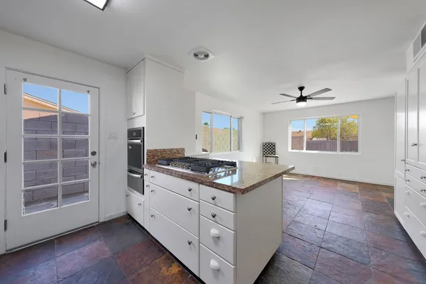 $2,700 | 7031 East Loma Land Drive, Scottsdale, AZ 85257