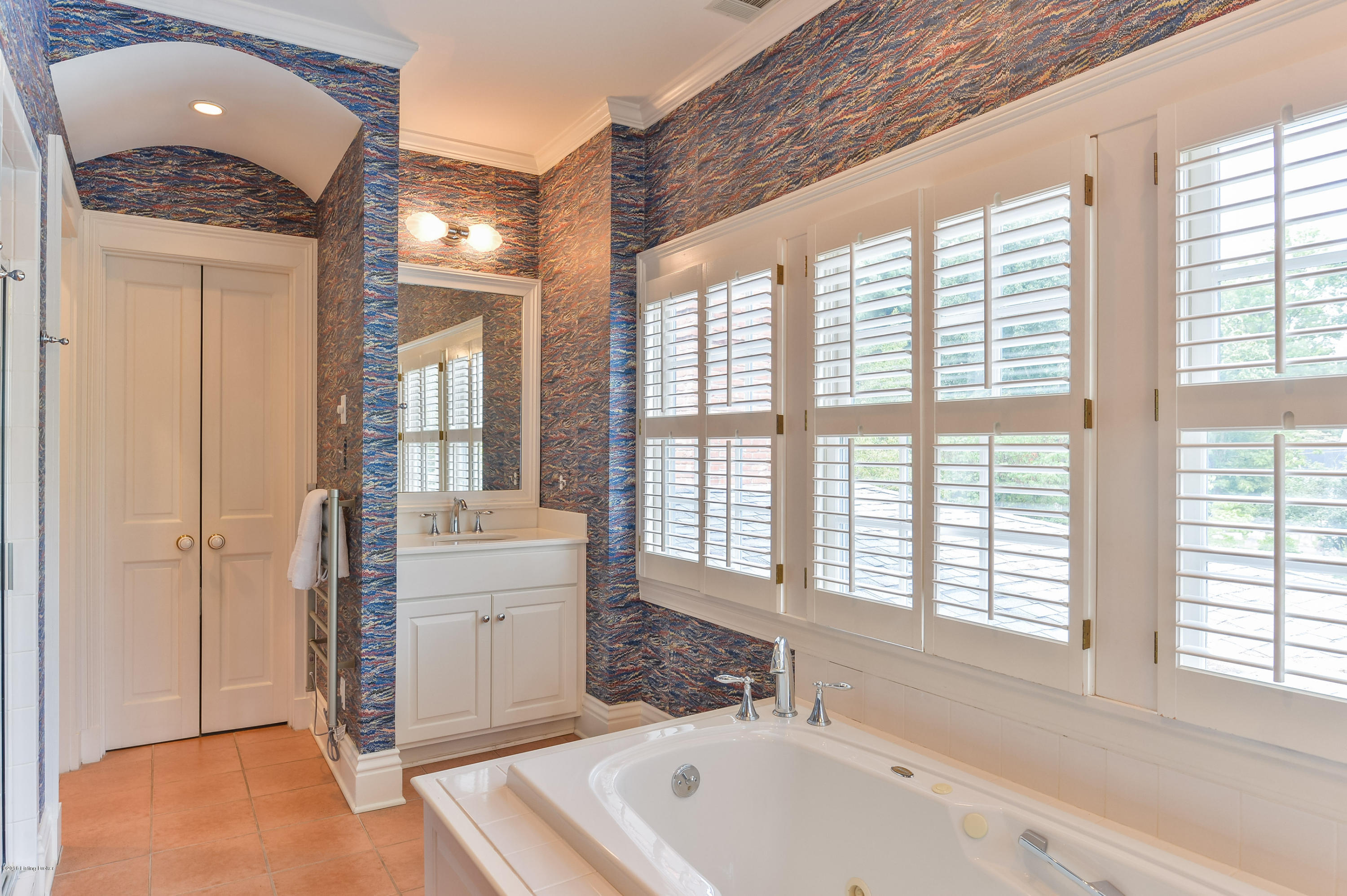 411 Lightfoot Road Louisville, KY 40207 - Photo 35 of 49 47 LSIR 20160824