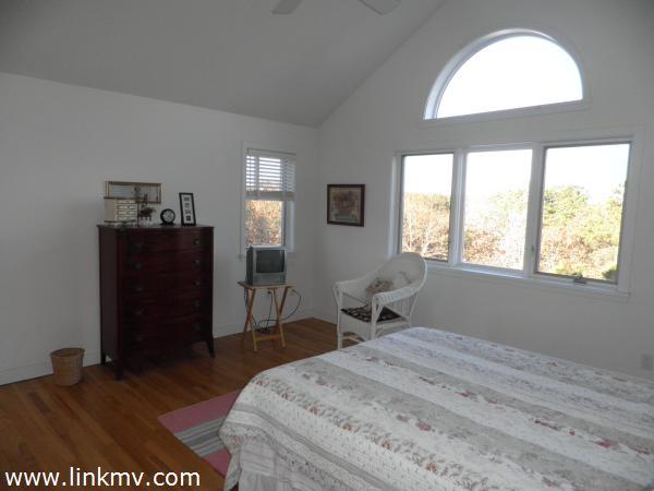 46 Pond Road West Tisbury, MA 02568 - Photo 14 of 20 http://d1qzqeyxiitrap.cloudfront.net/photos/19370/600/04bf9224.jpg