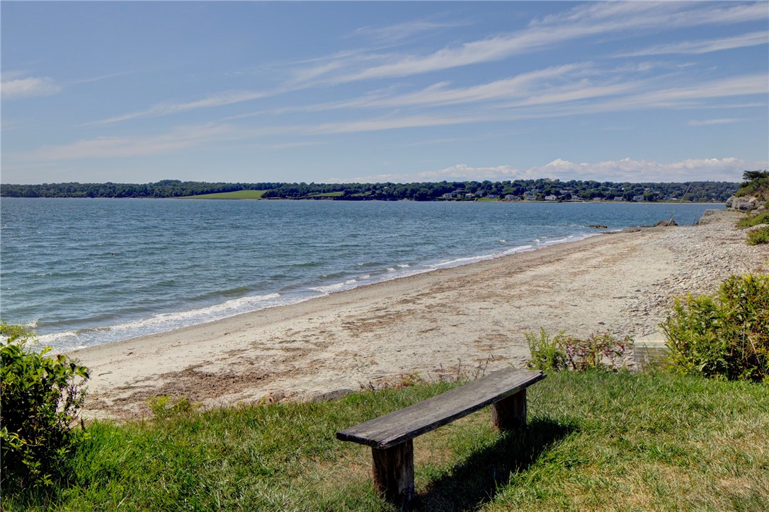 60 Philip Avenue Tiverton, RI 02878 - Photo 28 of 35