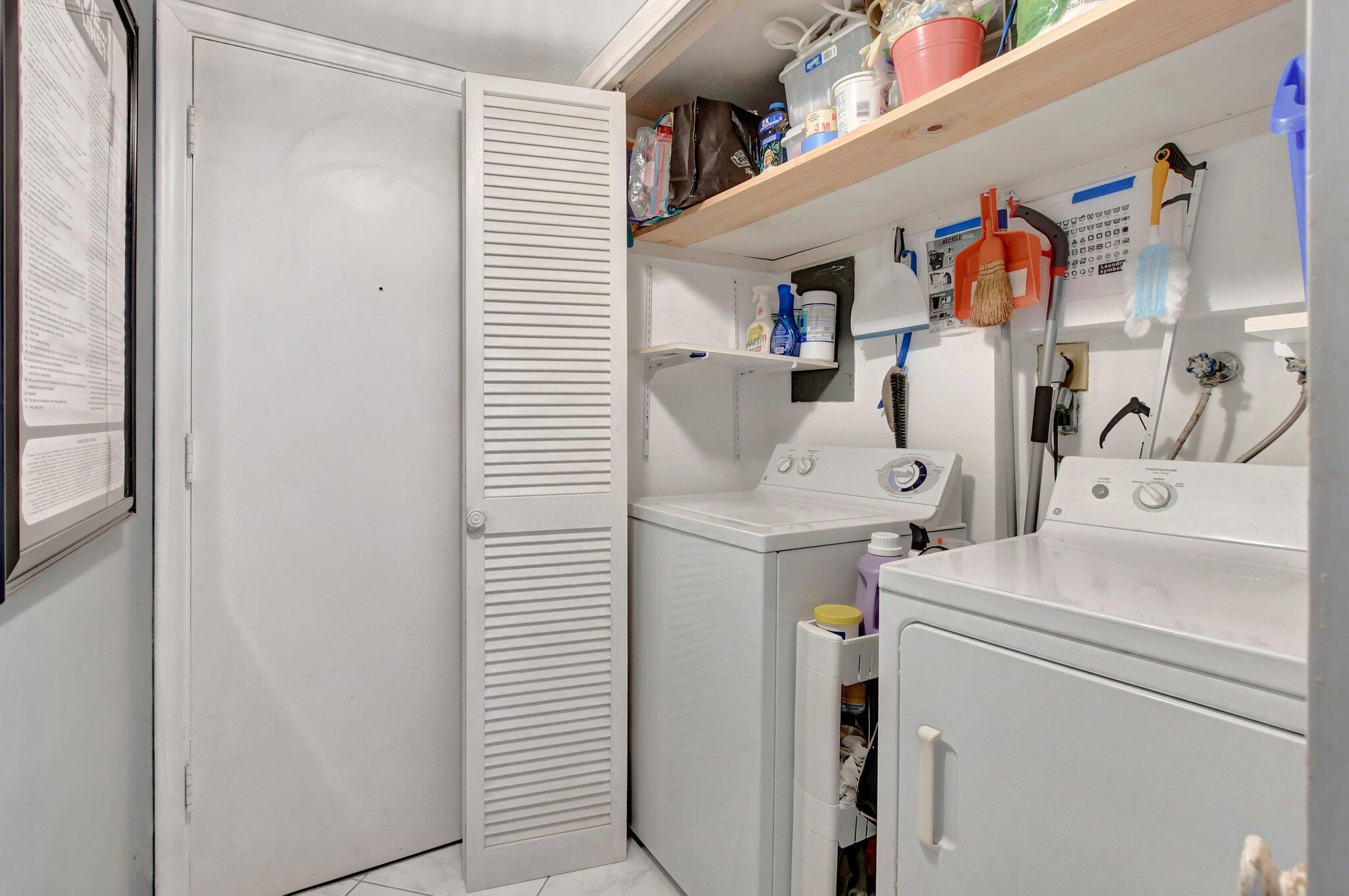 1180 South Ocean Boulevard, Unit 2E Boca Raton, FL 33432 - Photo 24 of 58 24-web-or-mls-DSC_1201