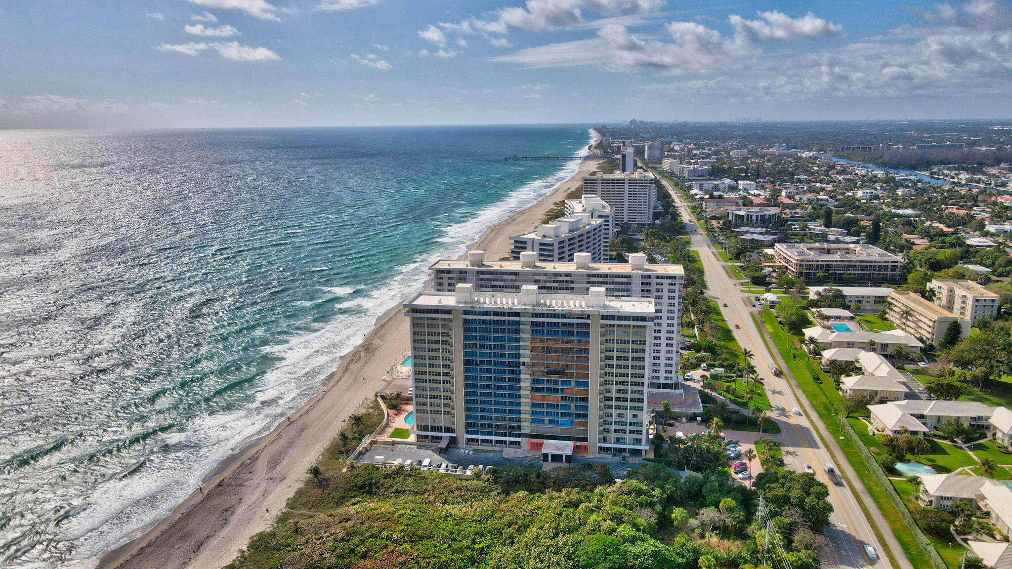 1180 South Ocean Boulevard, Unit 2E Boca Raton, FL 33432 - Photo 32 of 58 31-web-or-mls-DJI_0036_37_38_39_40