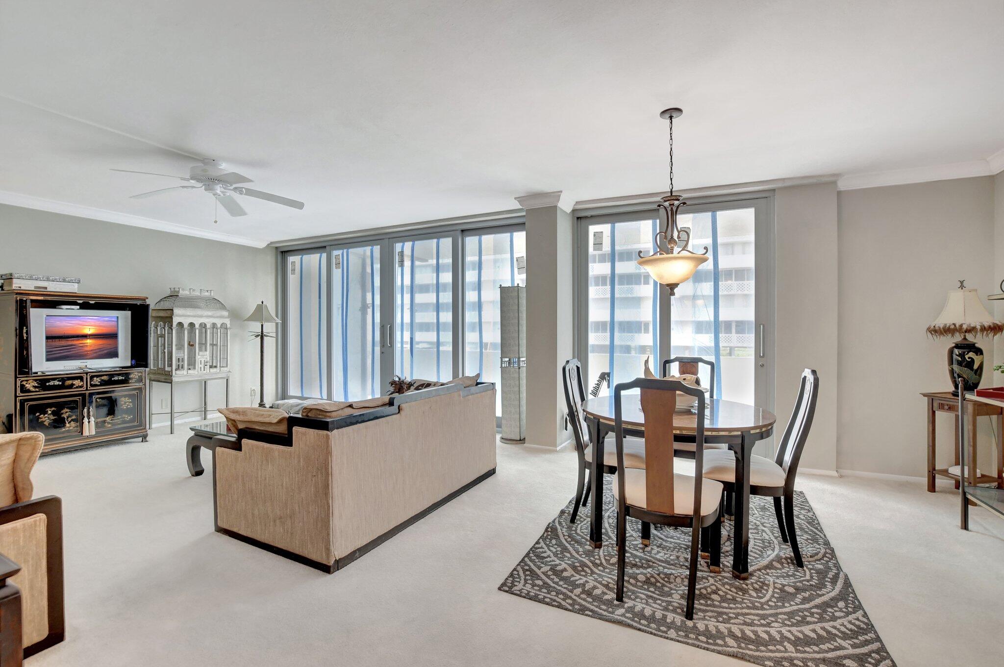 1180 South Ocean Boulevard, Unit 2E Boca Raton, FL 33432 - Photo 4 of 58 2-web-or-mls-DSC_1091