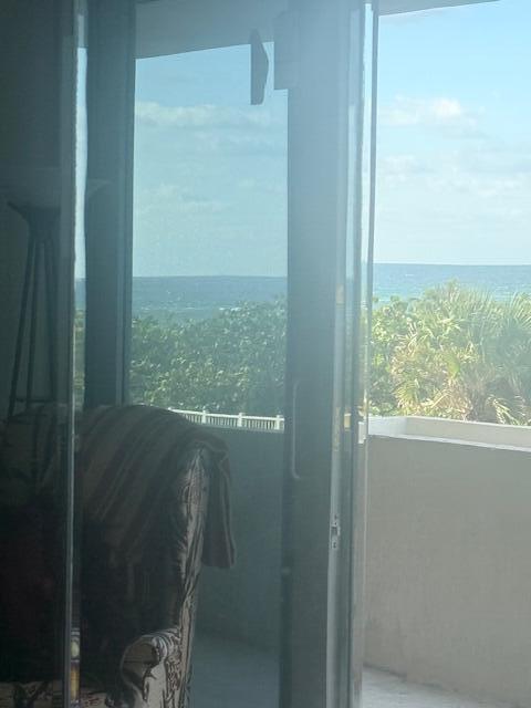 1180 South Ocean Boulevard, Unit 2E Boca Raton, FL 33432 - Photo 57 of 58 IMG_2794