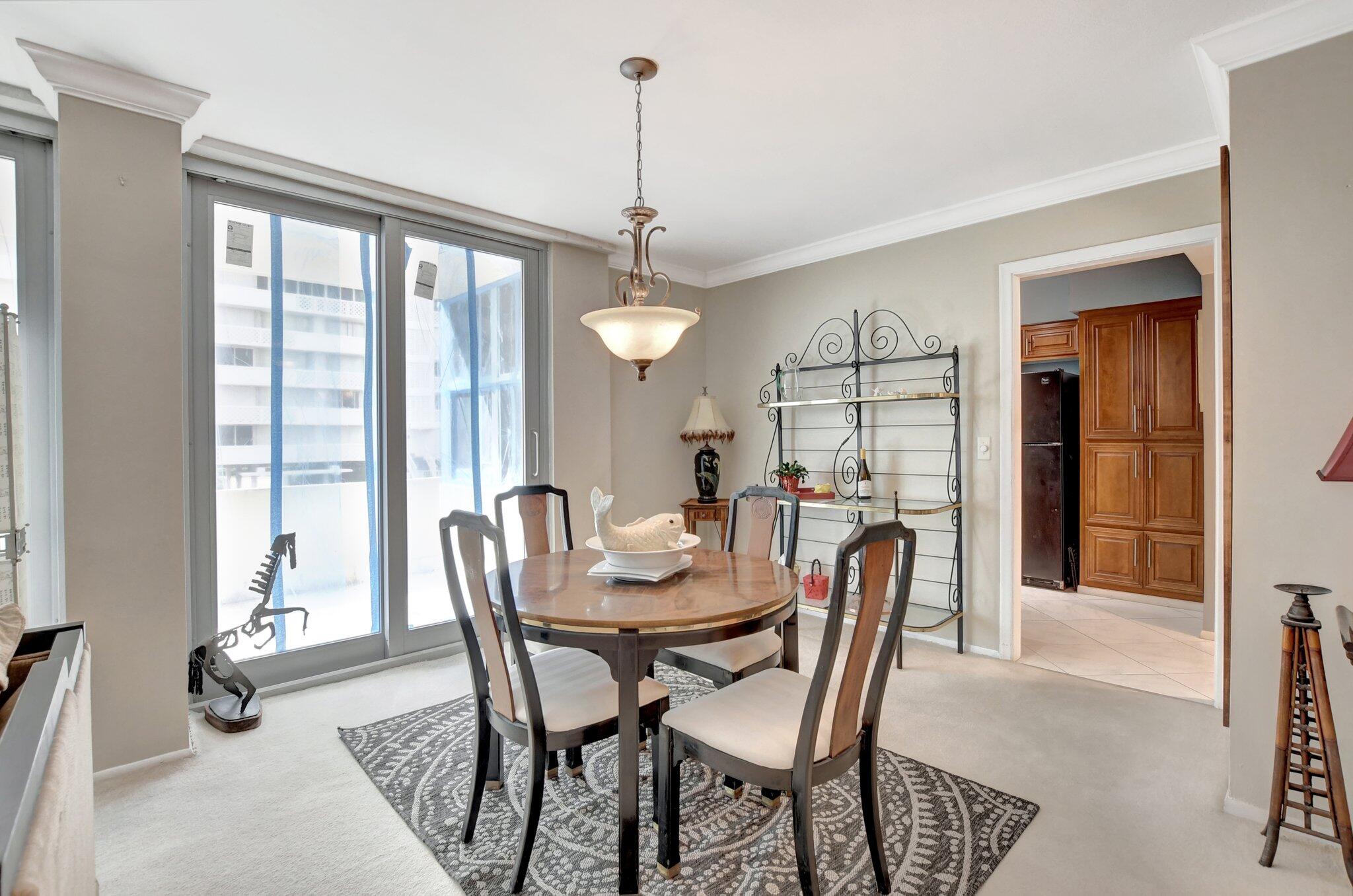 1180 South Ocean Boulevard, Unit 2E Boca Raton, FL 33432 - Photo 6 of 58 7-web-or-mls-DSC_1116