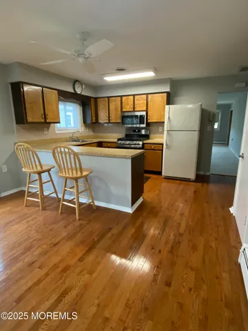 $2,400 | 43 Rodhos Street, Toms River, NJ 08757