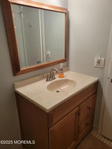 $2,400 | 43 Rodhos Street, Toms River, NJ 08757