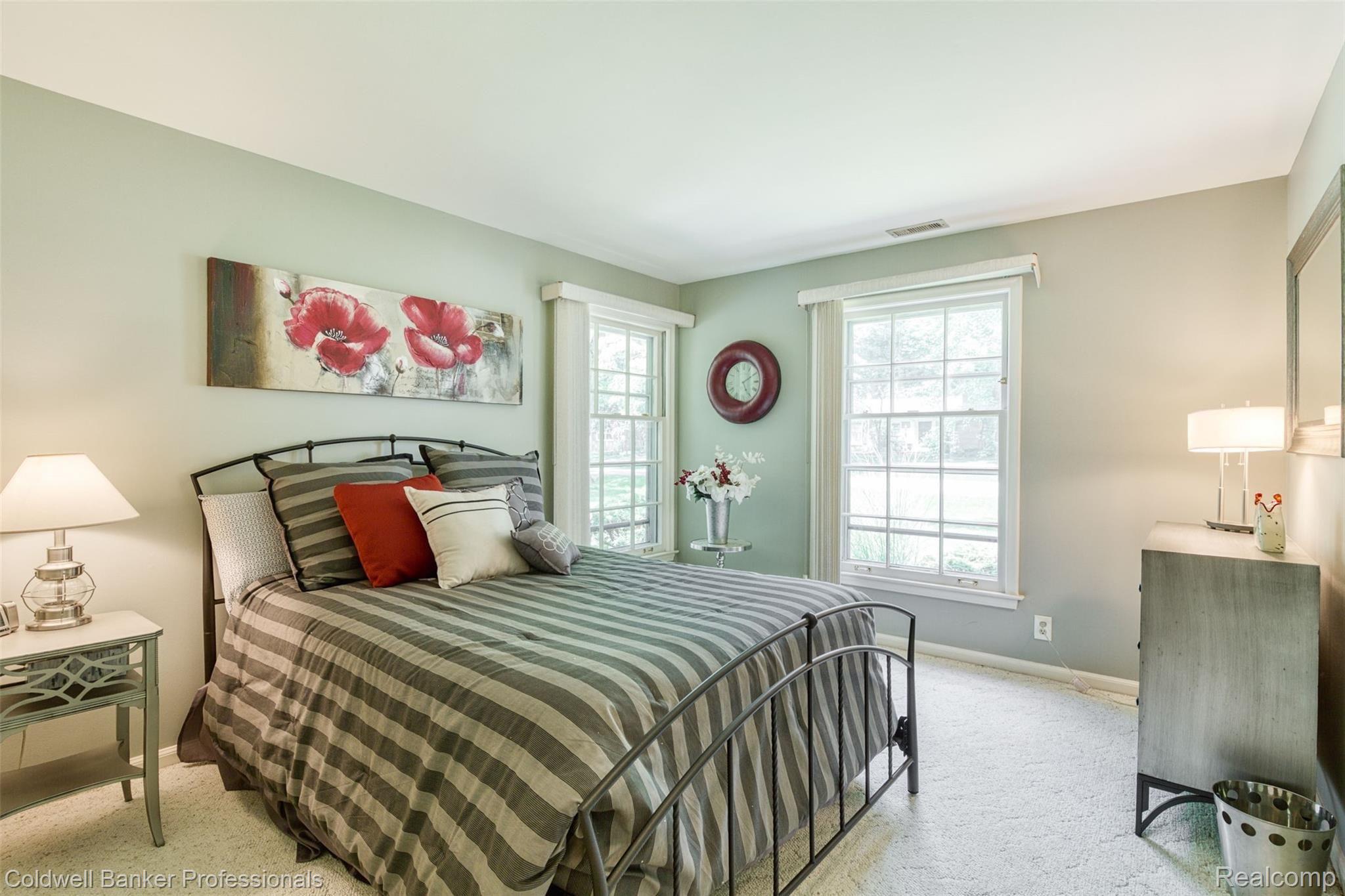 1066 Rock Spring Road Bloomfield Hills, MI 48304 - Photo 19 of 33 592A2713.jpg