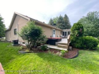870 South Michigan Road Eaton Rapids, MI 48827 - Photo 12 of 18 IMG_3452