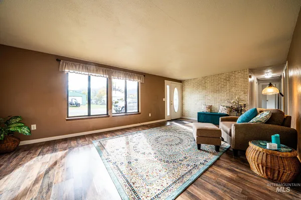 $310,000 | 814 8th Street, Kamiah, ID 83536