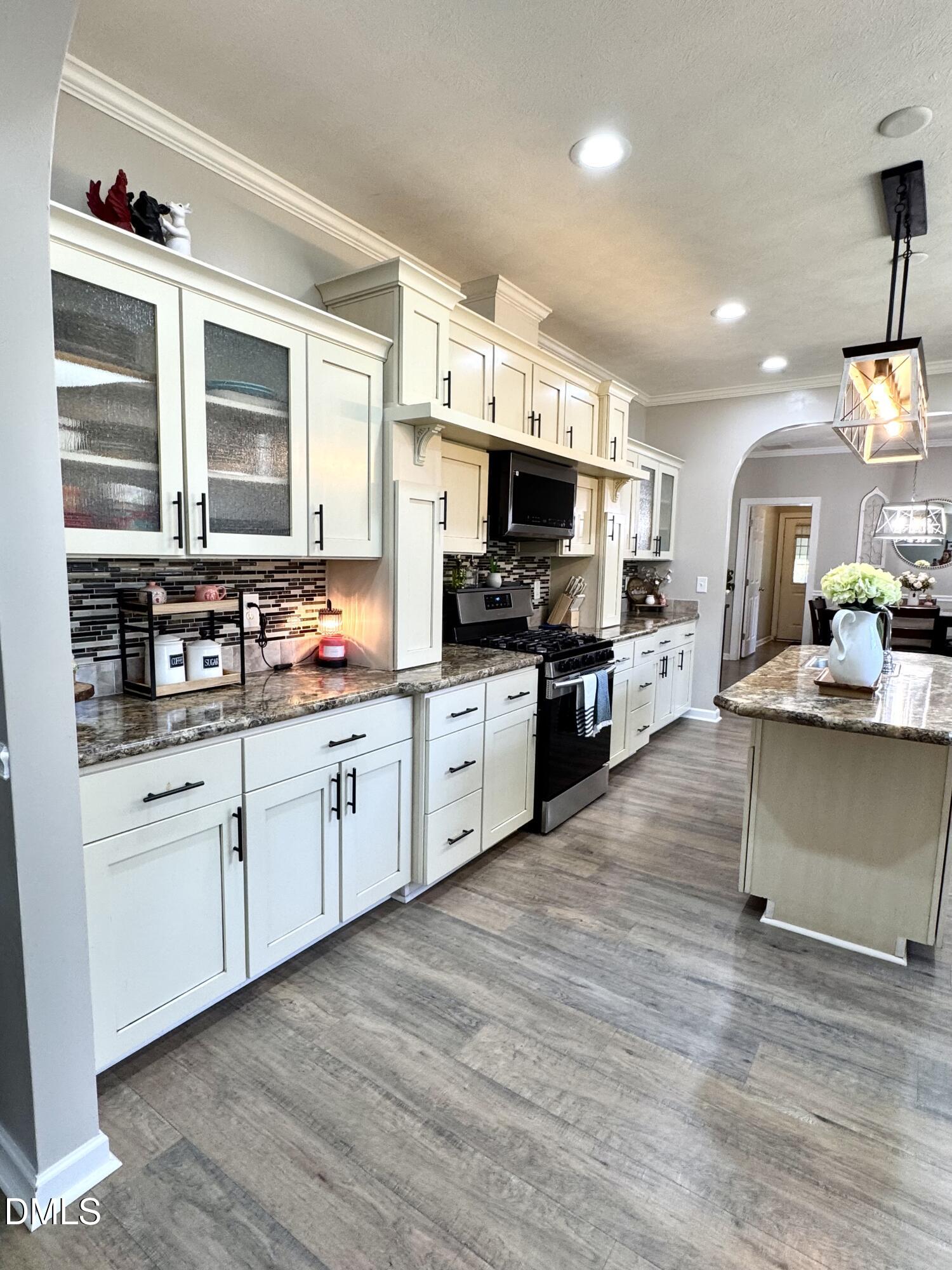 640 Tart Town Road Dunn, NC 28334 - Photo 22 of 71 Kitchen 2