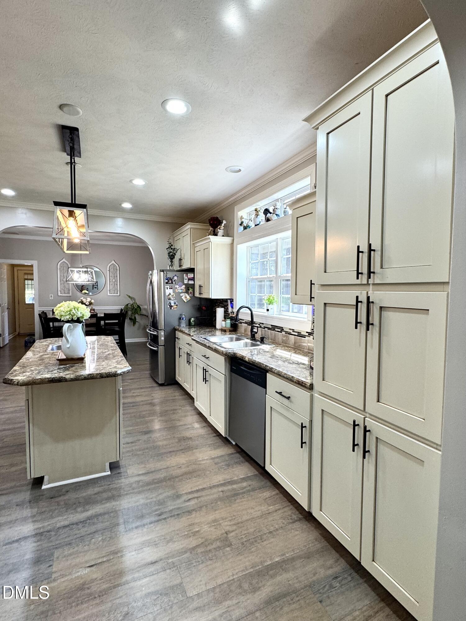 640 Tart Town Road Dunn, NC 28334 - Photo 23 of 71 Kitchen 3