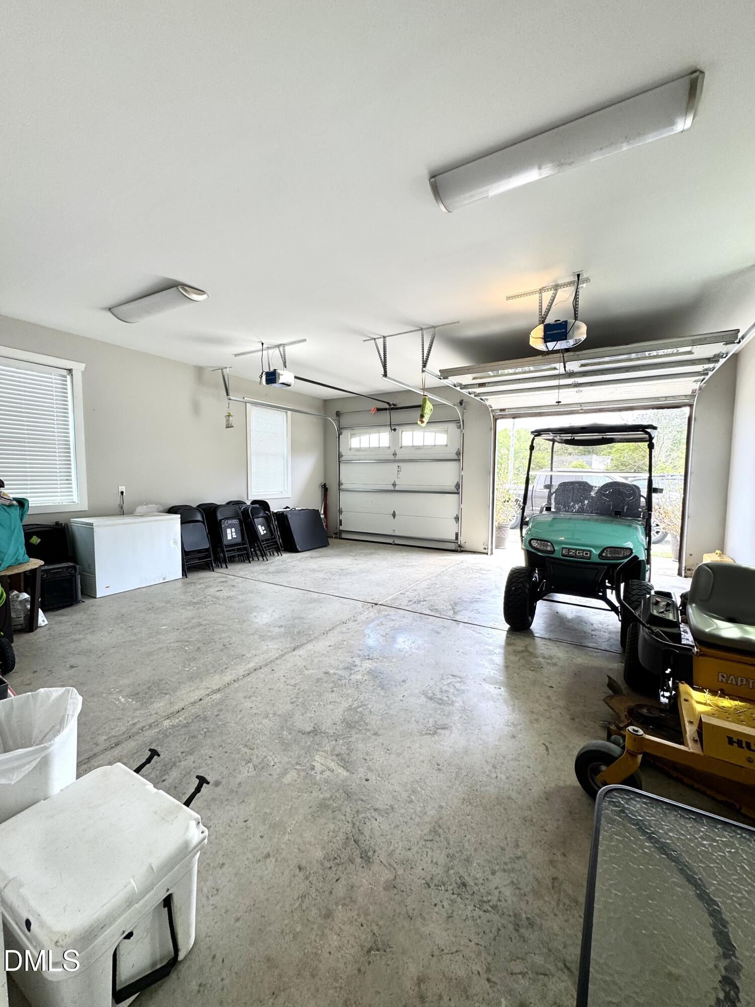 640 Tart Town Road Dunn, NC 28334 - Photo 60 of 71 Garage