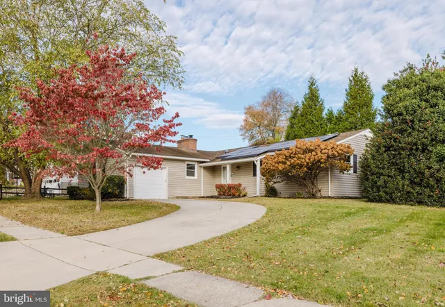 $500,000 | 114 Country Lane, Lutherville-Timonium, MD 21093