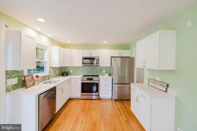 $500,000 | 114 Country Lane, Lutherville-Timonium, MD 21093