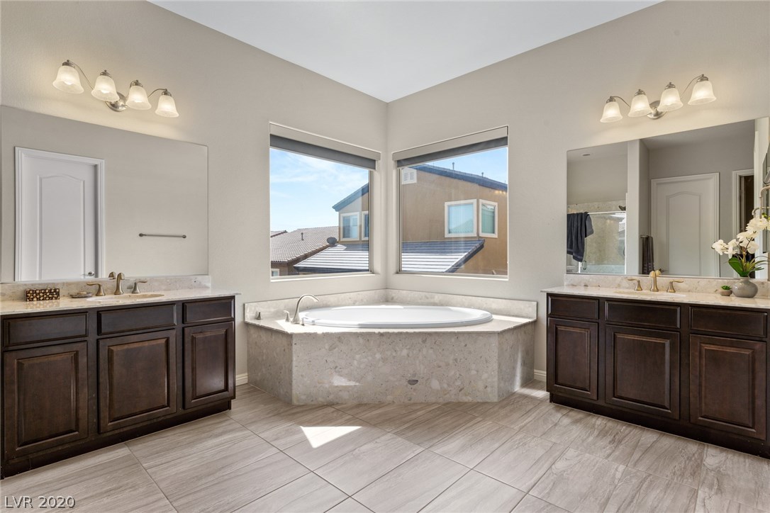 73 Einstein Ridge Way Las Vegas, NV 89183 - Photo 19 of 31 Gallery Image 19